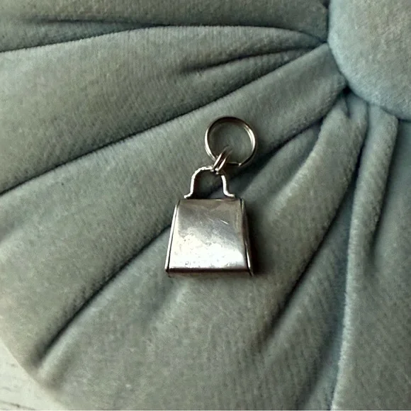 Vintage Sterling Silver Handbag Purse Charm For Bracelet Marked 925 - Picture 8 of 9
